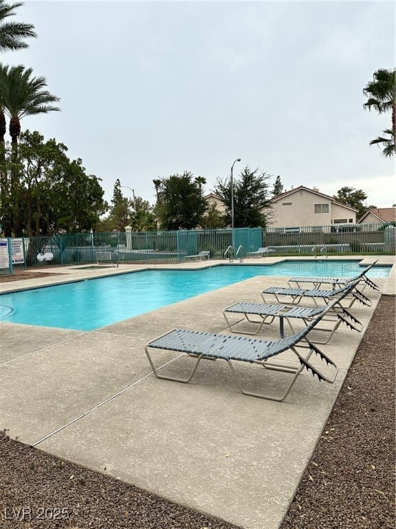 Building Photo - 2180 Polynesia Cir