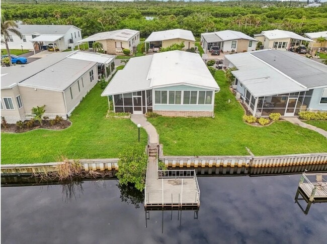 Building Photo - 106 Lazy River Rd