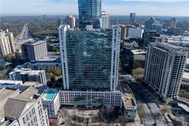 Building Photo - 3324 Peachtree Rd