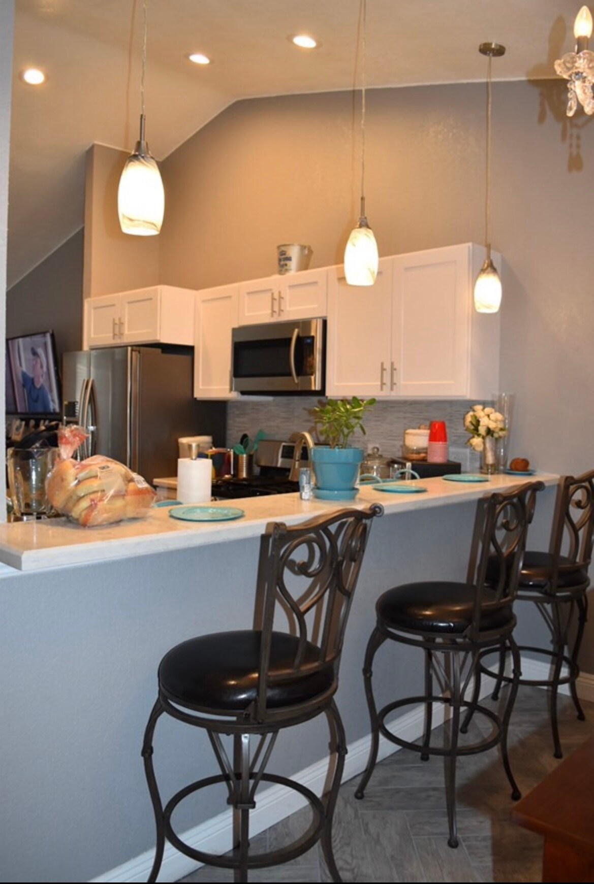 Building Photo - 11350 Foothill Blvd