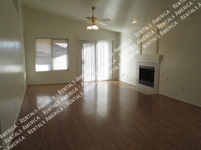 Building Photo - 10845 E Dragoon Ave