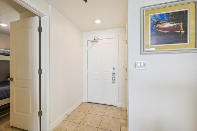 Building Photo - 104 Gulfside Ct