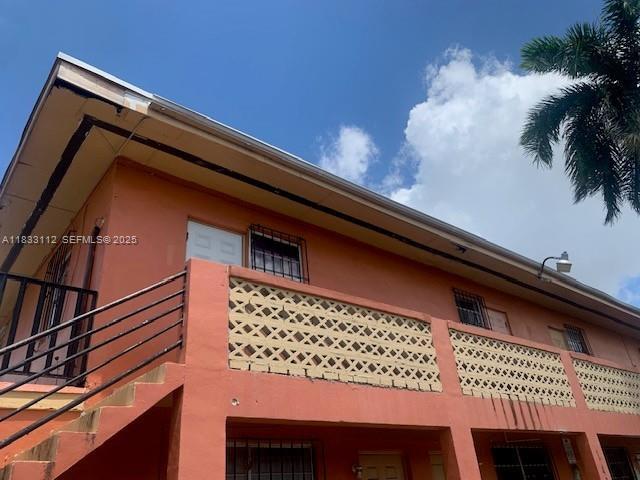 Building Photo - 1406 NW 2nd Ave