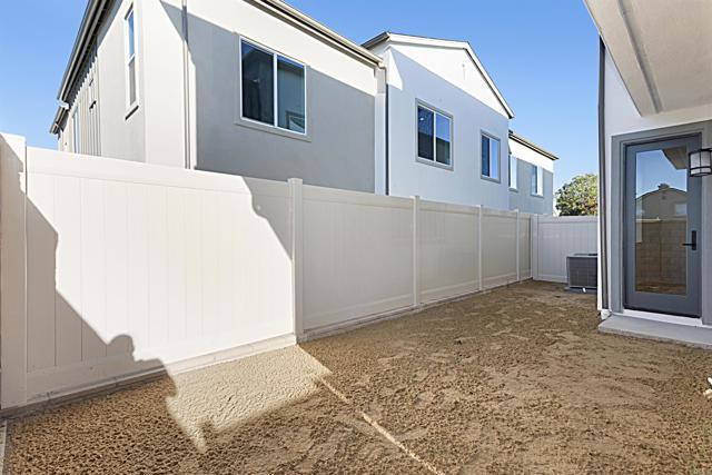 Building Photo - 12235 Halle Way