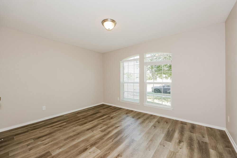 Building Photo - 2504 Wakecrest Dr