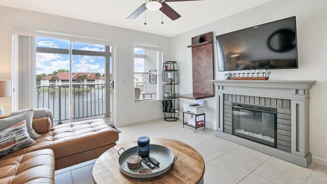 Building Photo - 261 Cypress Point Dr