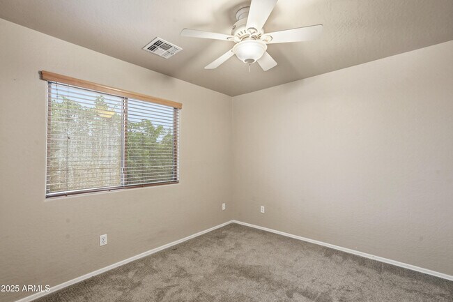 Building Photo - 3032 E Denim Trail