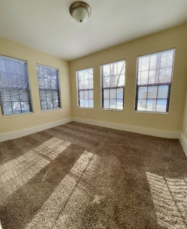 Building Photo - 1411 Portland Ave