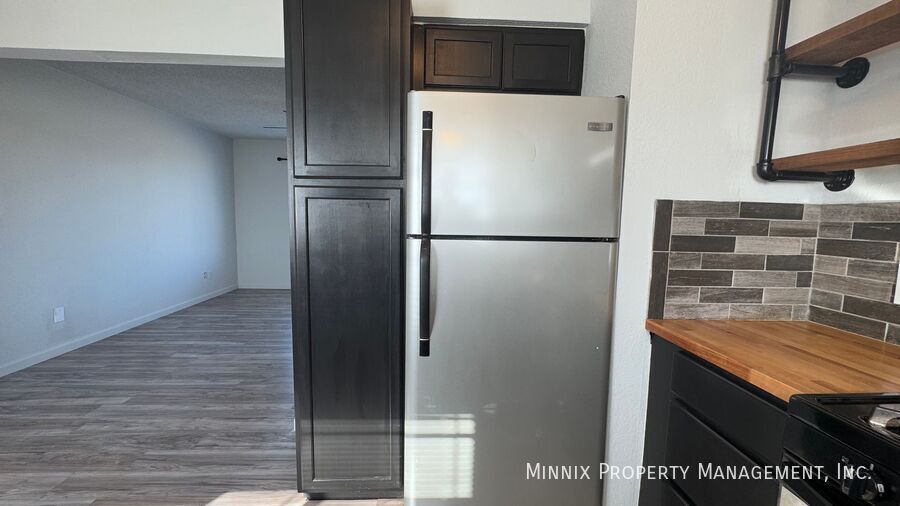 Building Photo - 4501 Lehigh St