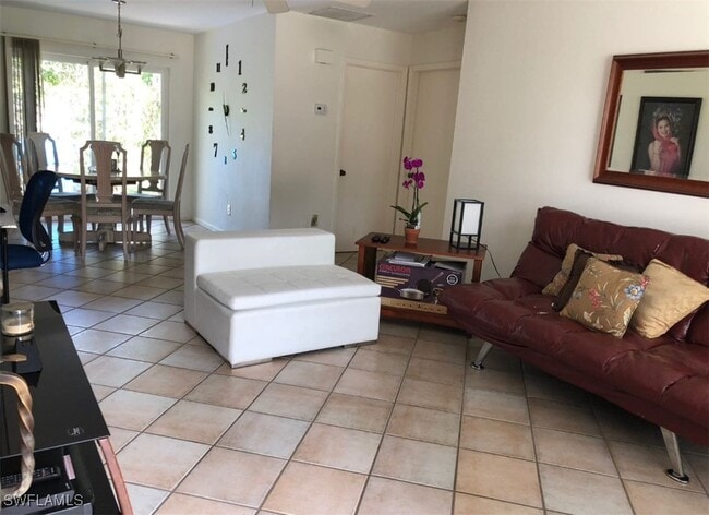 Building Photo - 591 101st Ave N