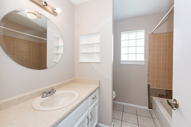 Building Photo - 3477 E Cuadrilla Ln