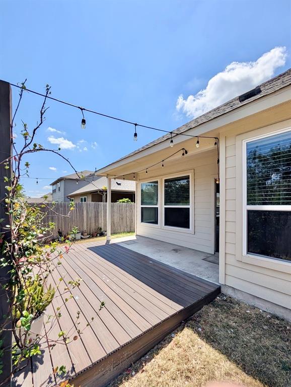 Building Photo - 824 Falkland Trace