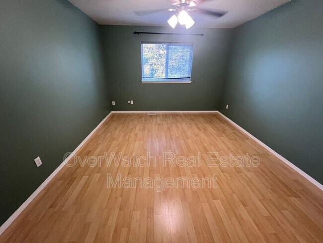 Building Photo - 2911 Monarch Cir