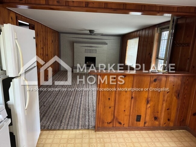 Building Photo - 31641 Highline Dr