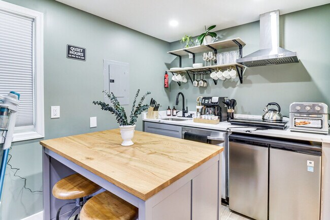 Building Photo - 5123 Boulder Dr