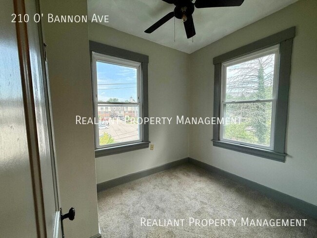 Building Photo - 210 O Bannon Ave