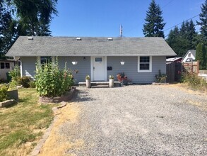 Building Photo - Charming 2 Bedroom Home In Marysville For ...