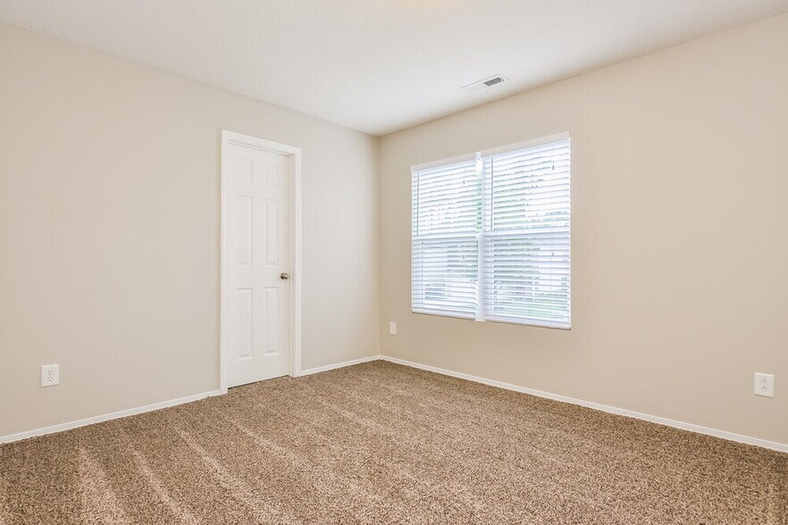 Building Photo - 2236 Ballston Pl