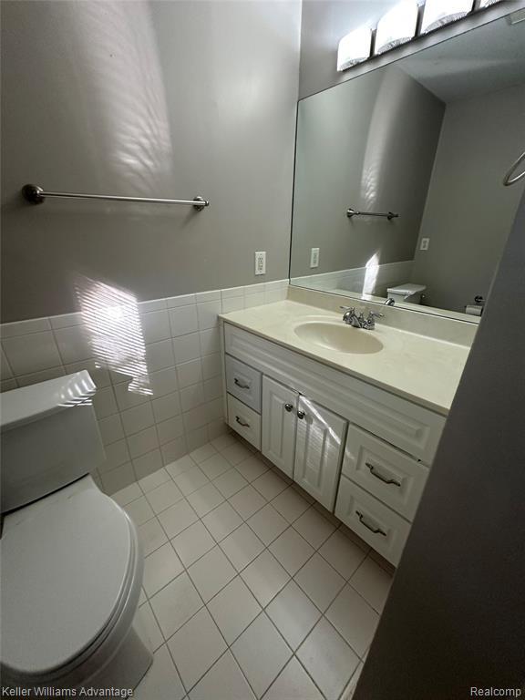 Building Photo - 5529 Pembury Ln