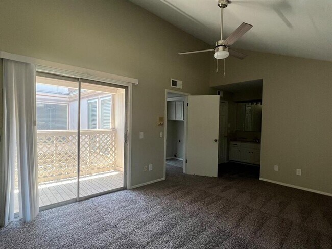 Building Photo - 1902 Three Stars Rd