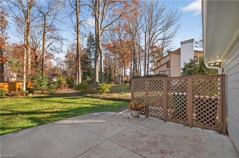 Building Photo - 3041 Forest Line Dr