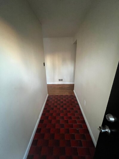 Building Photo - "Spacious 5-Bedroom Retreat with Cozy Fireplace in Fort Washington!"