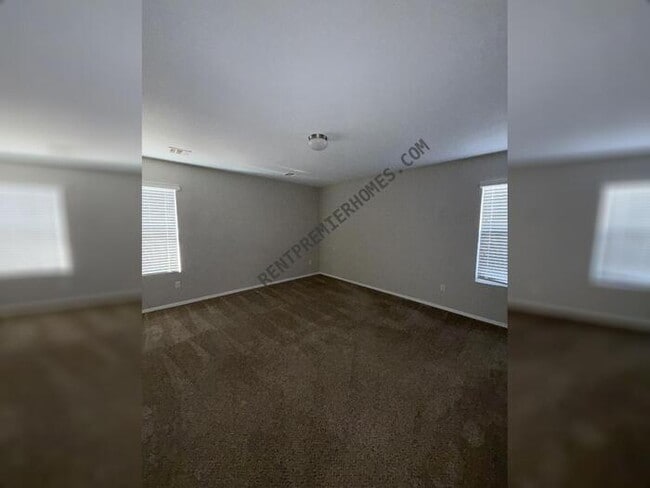 Building Photo - 7525 Lipizzan Rd