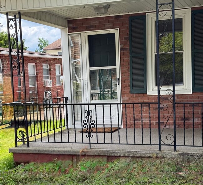 Building Photo - 314 McKinley Ave