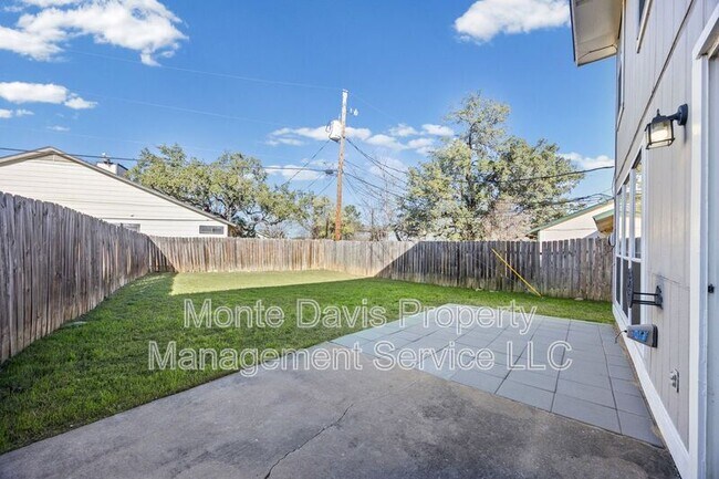 Building Photo - 2630 Alcott Ln