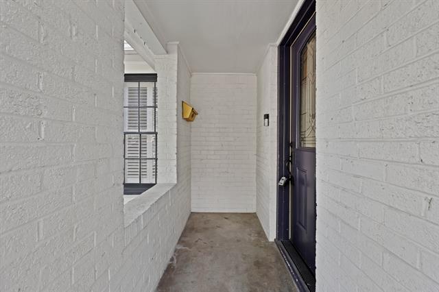 Building Photo - 3414 Westcliff Rd S