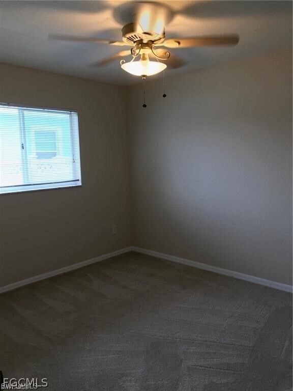 Building Photo - 1139 SW 43rd St