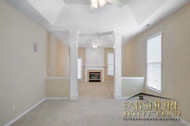 Building Photo - 9028 Stoney Run Dr