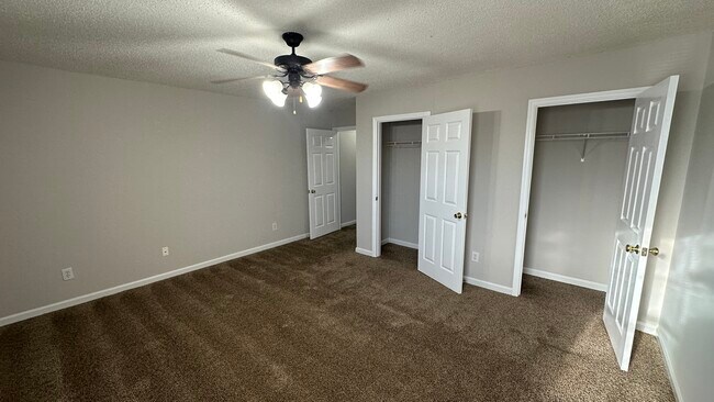 Master bedroom has two closets. - 1211 Goldridge Dr SW