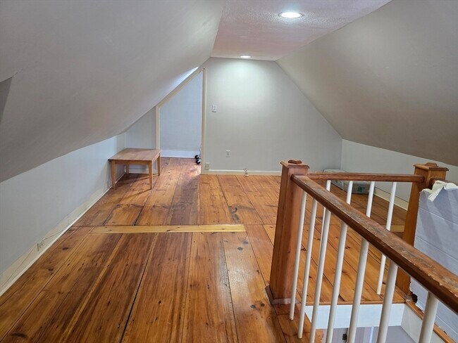 Building Photo - 223 Central St