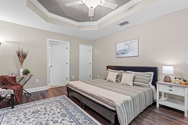 Building Photo - RARE TO FIND !!! TWO ENSUITE MASTER BEDROO...
