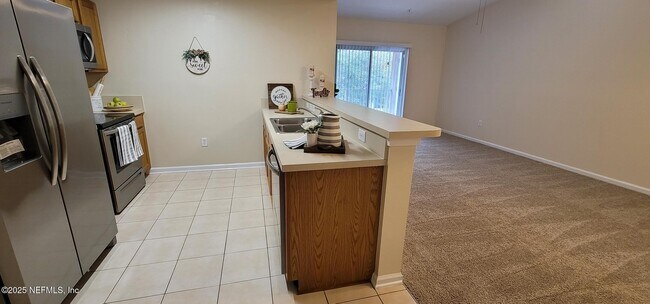 Building Photo - 6076 Maggies Cir