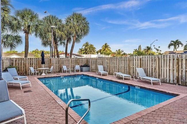 Building Photo - 8900 Collins Ave