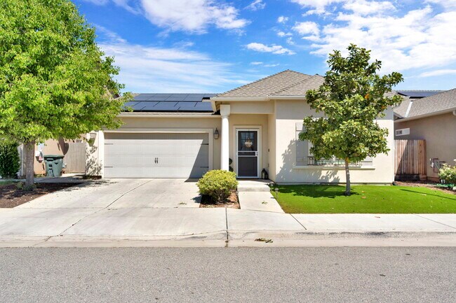 Building Photo - 4133 Sierra Madre Ave