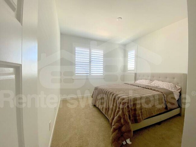Building Photo - COMING SOON 5/3 in Candence Mesa