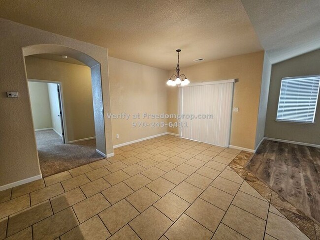 Building Photo - 2482 Wolcott Ave