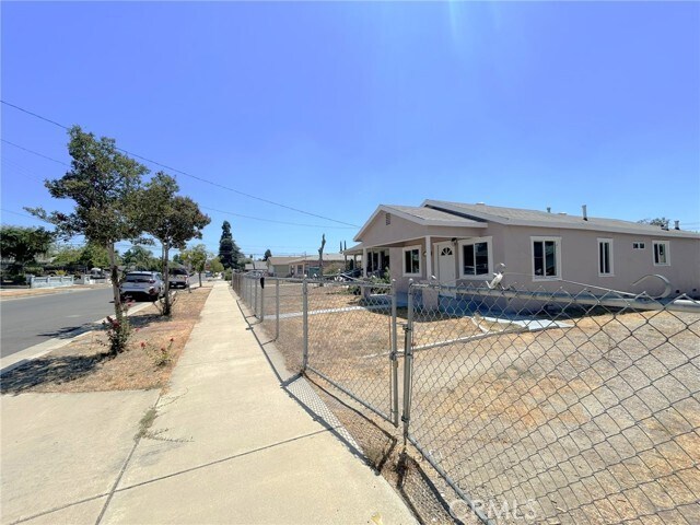 Building Photo - 1115 Herald St