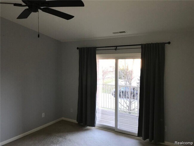 Building Photo - 27208 Chesapeake Cir