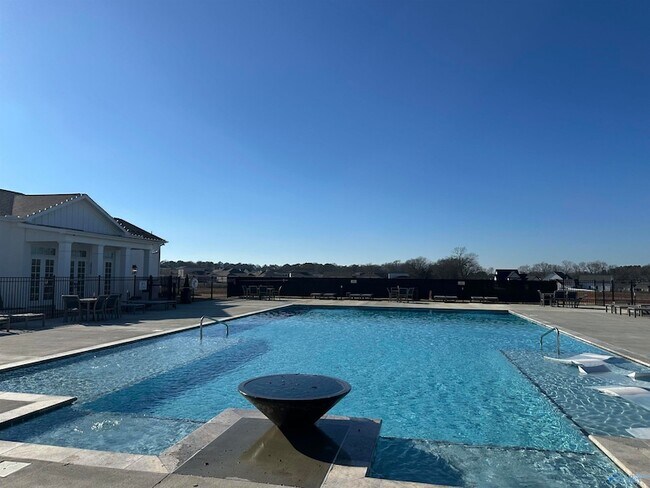 Building Photo - 117 Willow Rose Ln