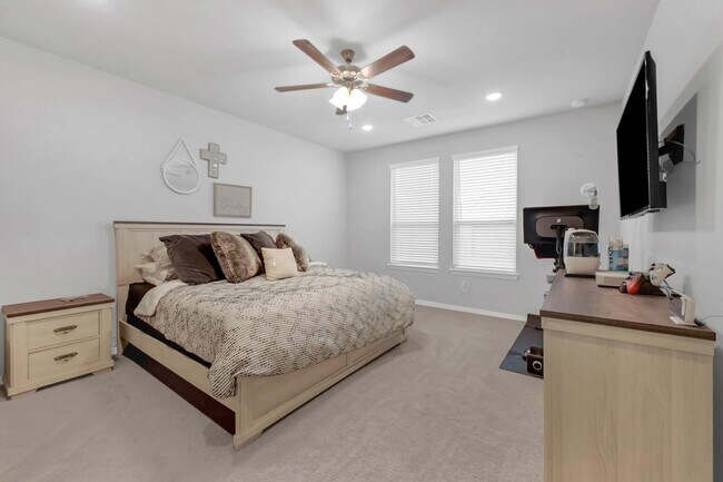 Building Photo - 24715 Oakheath Arbor Ln