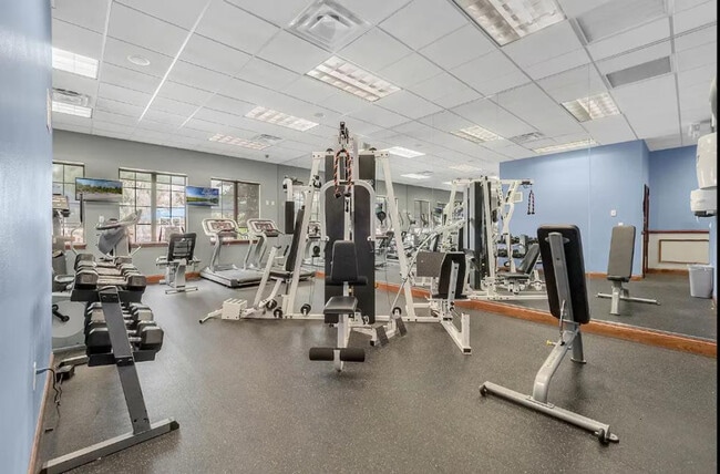 Building Photo - 8938 Cuban Palm Rd