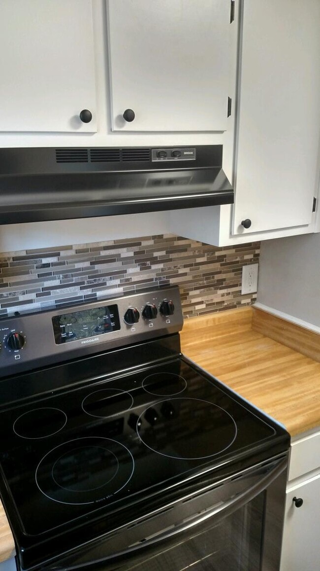 Building Photo - 3053 Rain Valley Cir