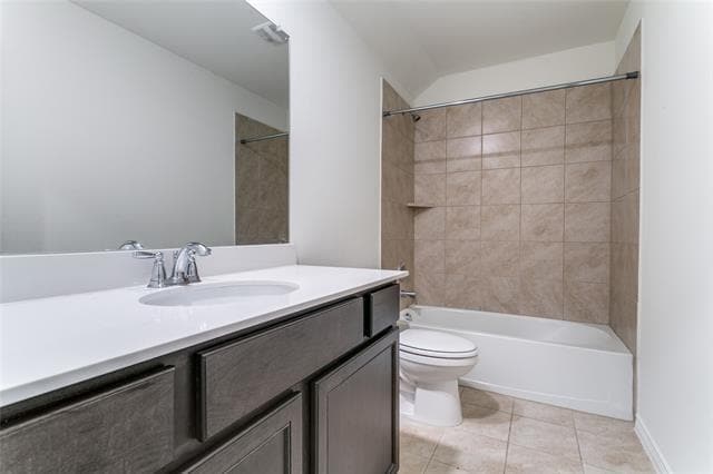 Building Photo - 2414 Klamath Dr