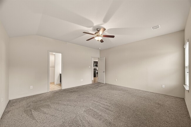 Building Photo - 23506 Umbrella Pine Dr