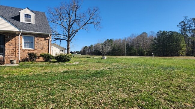 Building Photo - 24816 Sawmill Rd