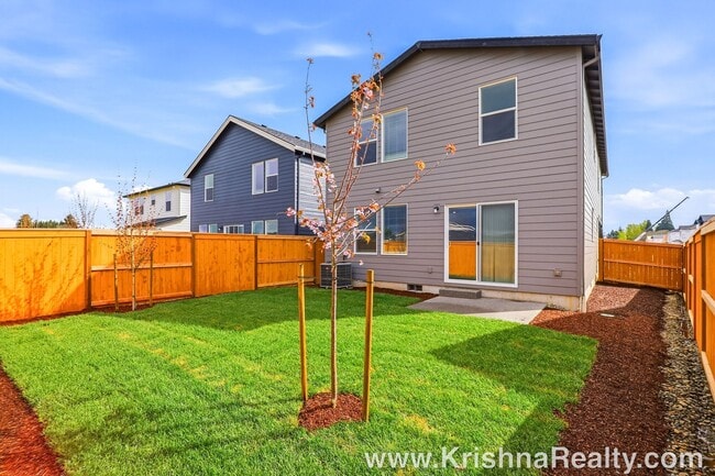 Building Photo - Beautiful 4 BD* 2.5 BA* **NEW** CONSTRUCTION* 2026 Built* Single Family Home Located In East Park...